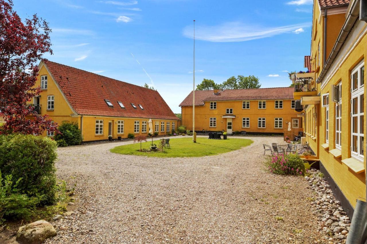 Guesthouse On The Danish German Border Krusa Bagian luar foto